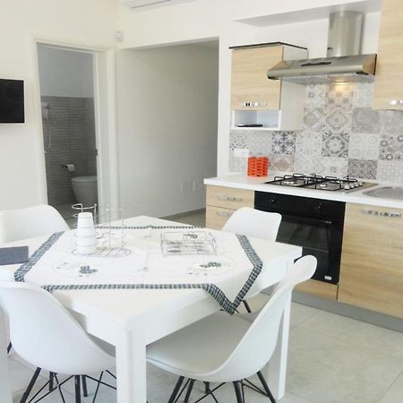 Appartamento Torre San Giovanni Centro Beethoven 28 - Verso Sud Екстериор снимка